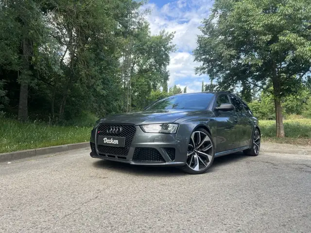 Audi RS4 RS 4 Avant 4.2 TFSI quattro S-Tronic