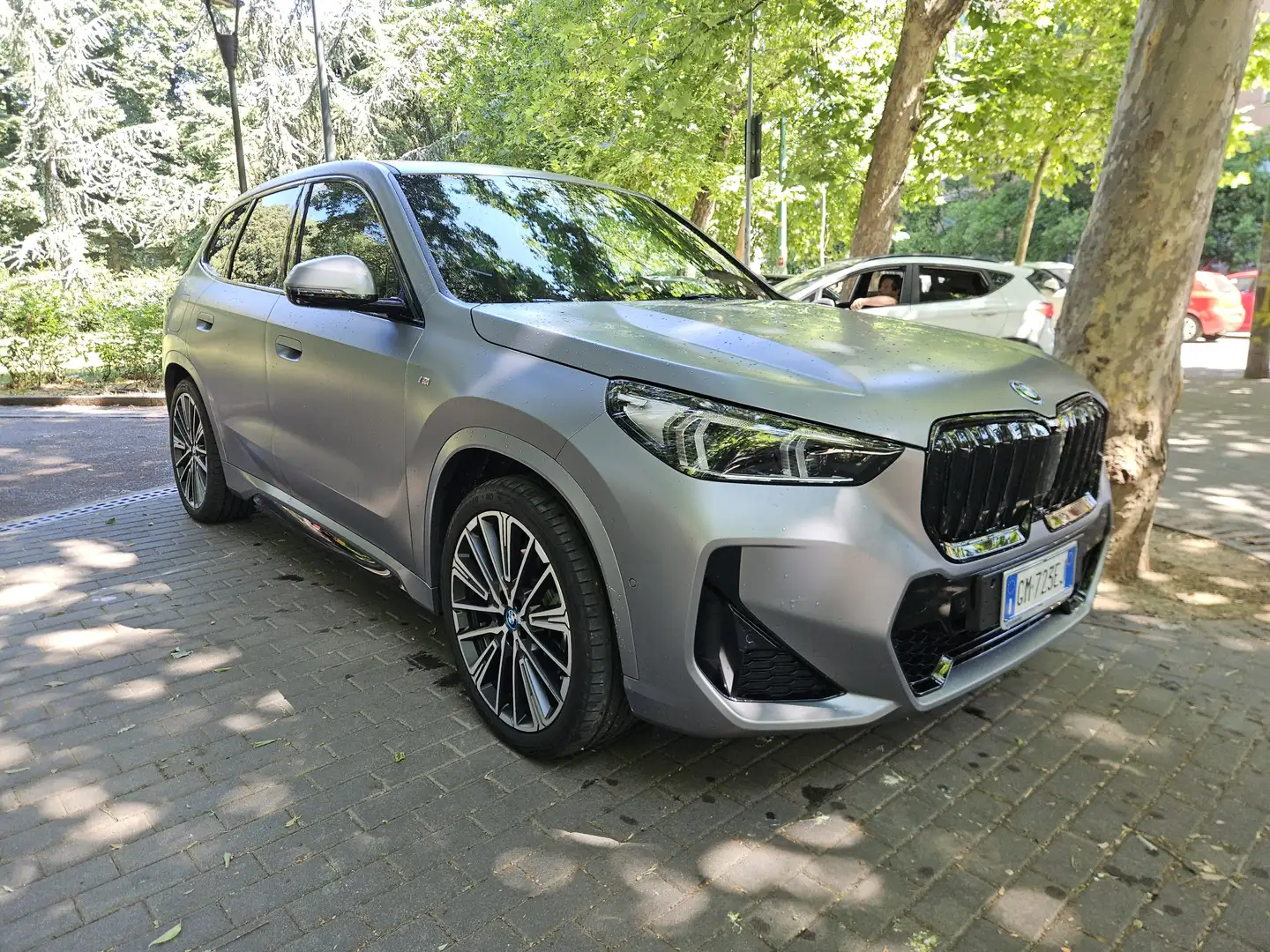 BMW iX1 iX1 xDrive30 MSport - FULL OPT Grigio - 1