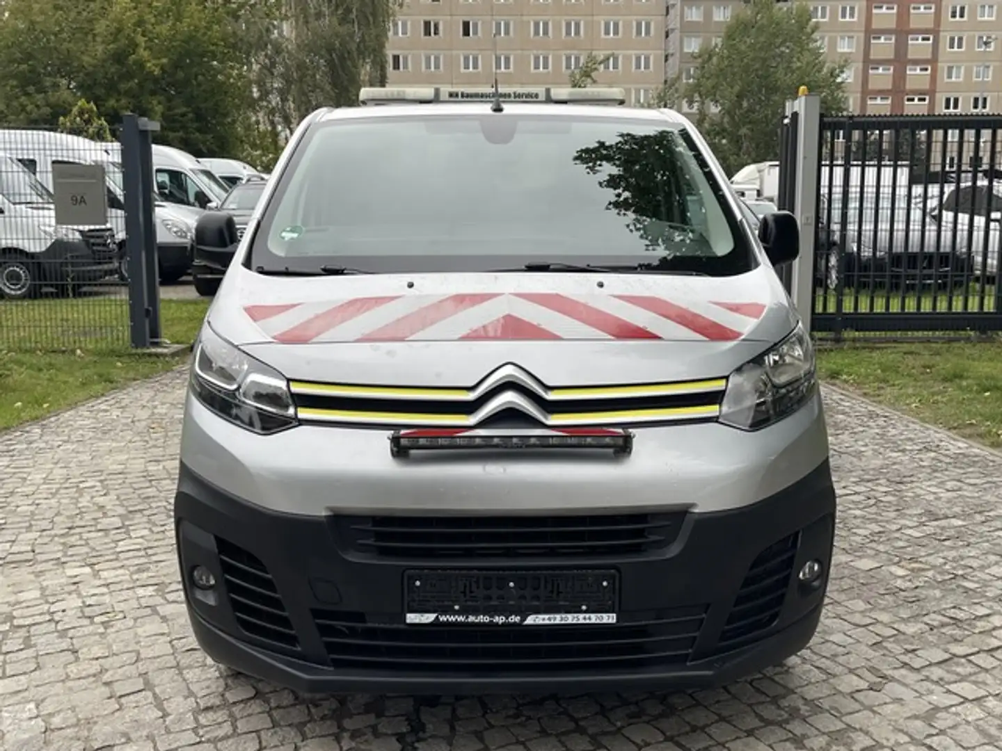 Citroen Jumpy 2.0Hdi L2 Werkstattwagen Argent - 2