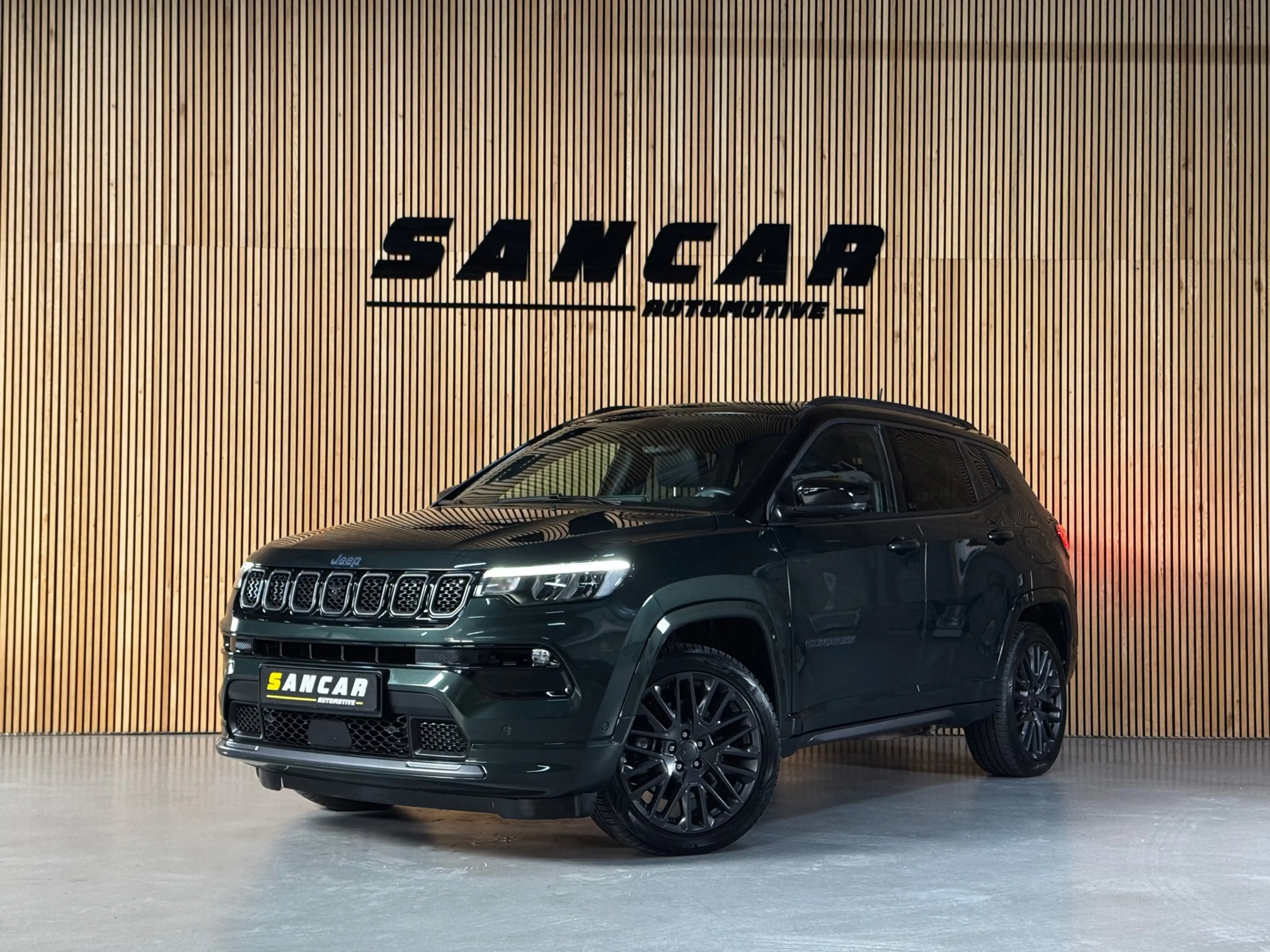 Jeep Compass 4xe 240 Plug-in Hybrid Electric S PANO|ALPINE SOUN — photo 2