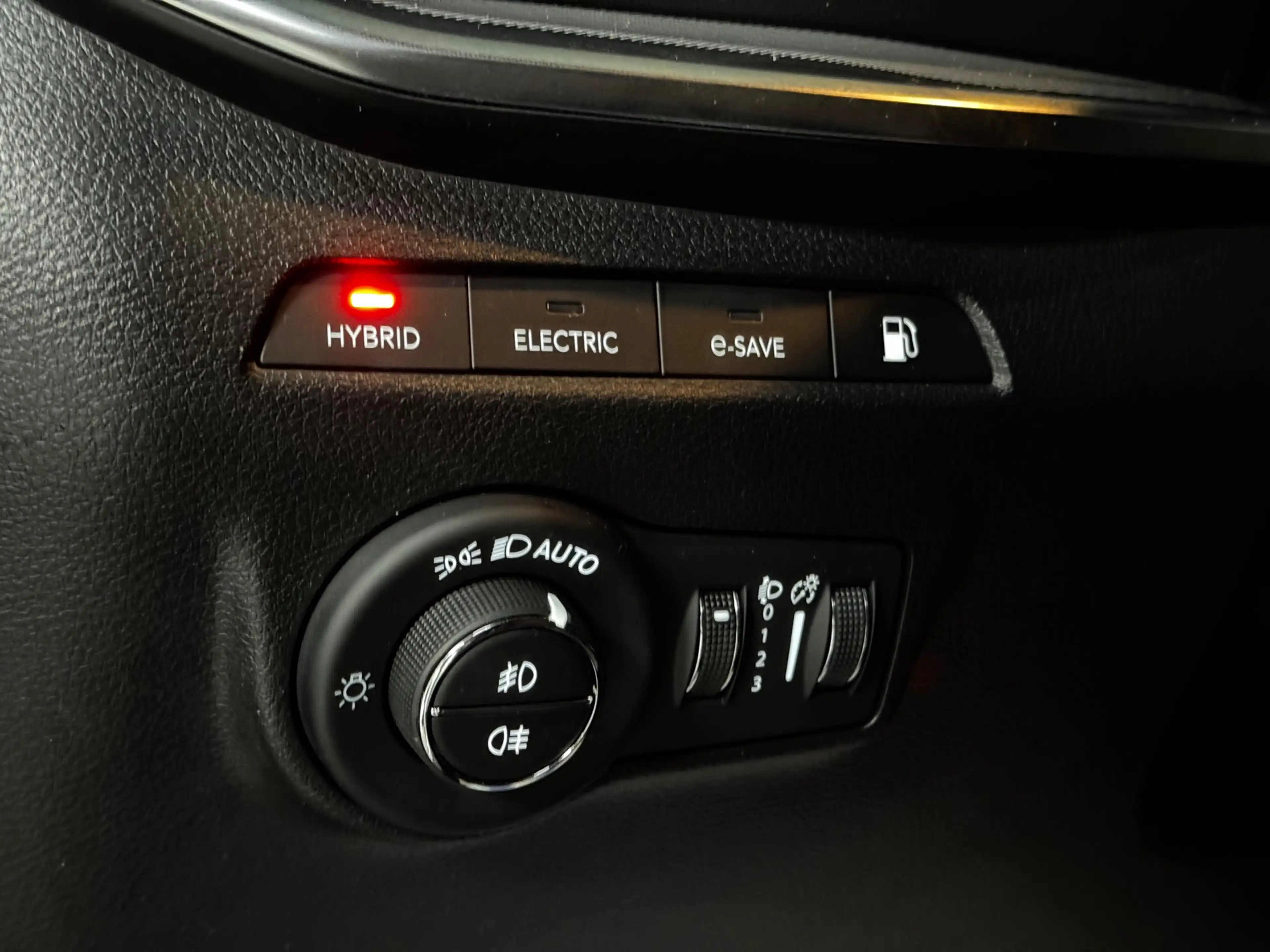Jeep Compass 4xe 240 Plug-in Hybrid Electric S PANO|ALPINE SOUN — photo 22