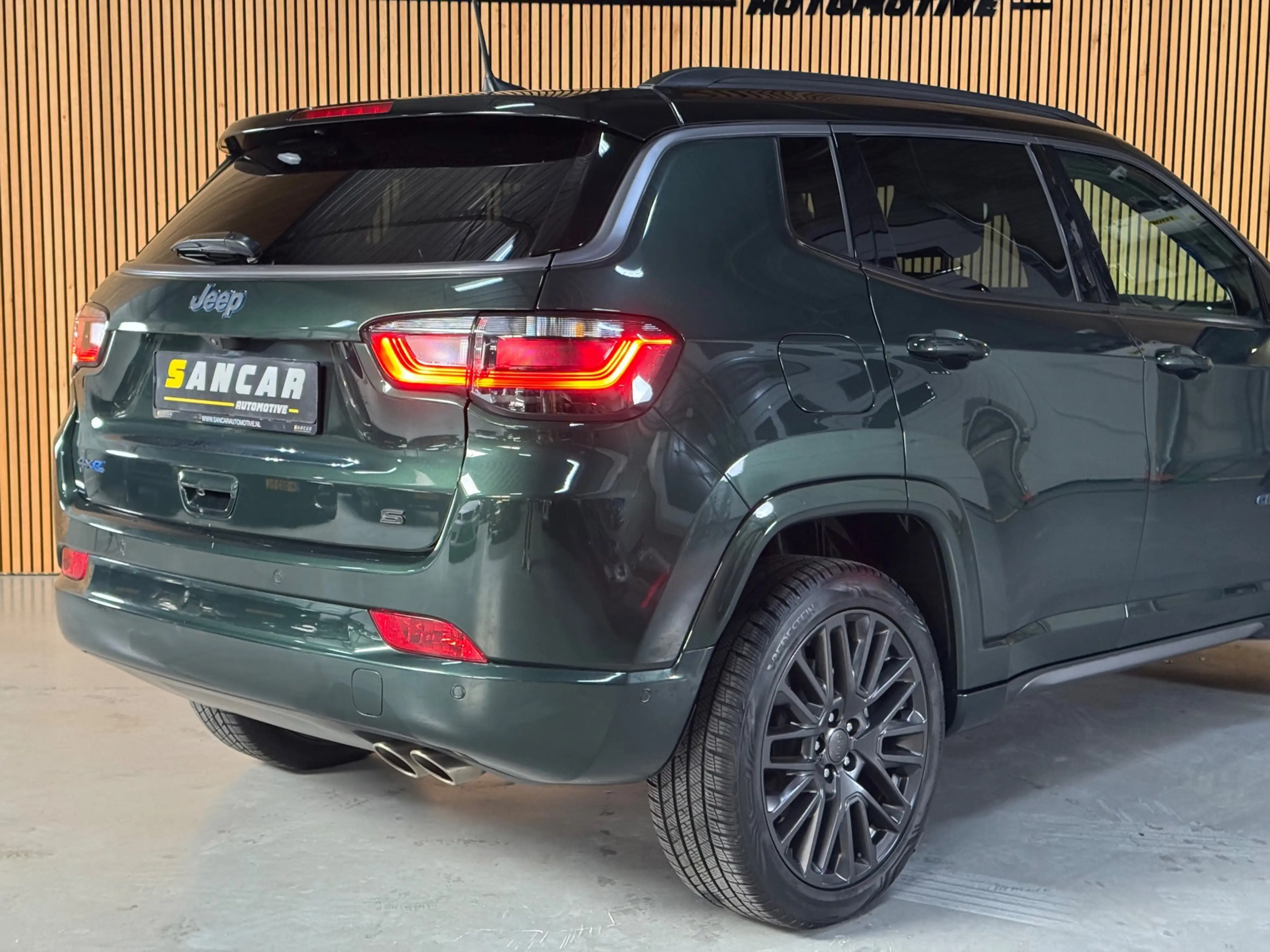 Jeep Compass 4xe 240 Plug-in Hybrid Electric S PANO|ALPINE SOUN — photo 16
