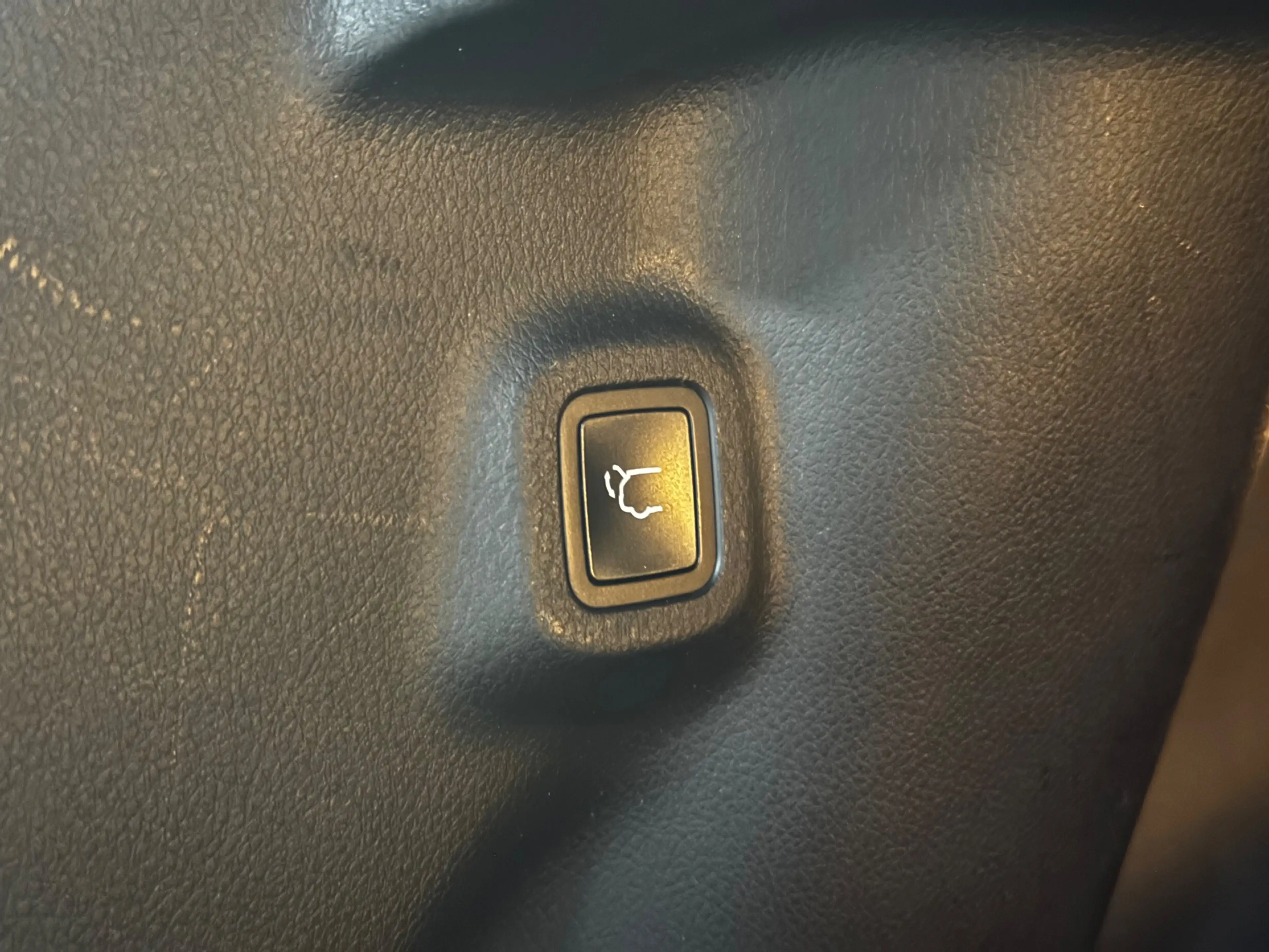 Jeep Compass 4xe 240 Plug-in Hybrid Electric S PANO|ALPINE SOUN — photo 17