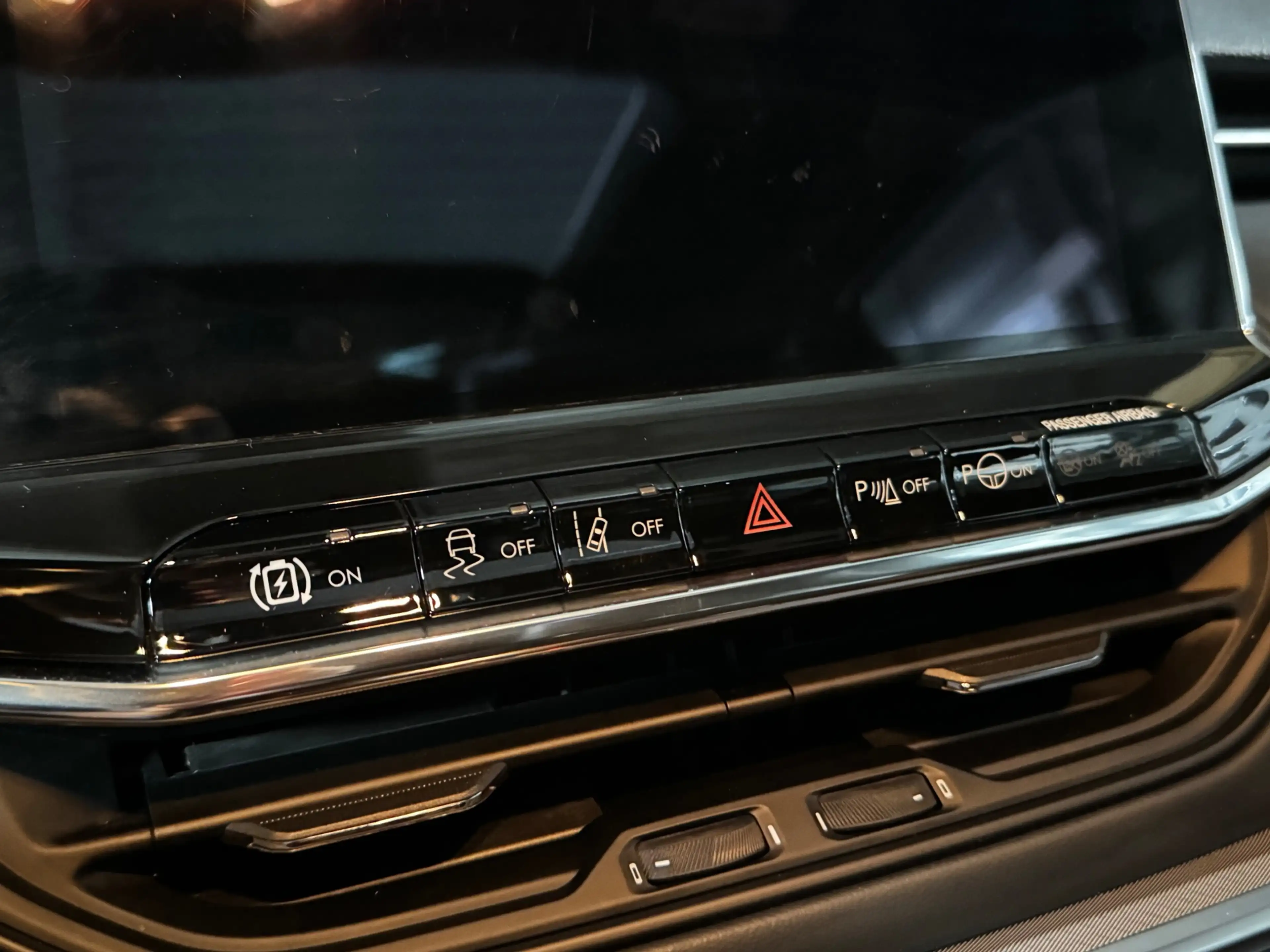 Jeep Compass 4xe 240 Plug-in Hybrid Electric S PANO|ALPINE SOUN — photo 33