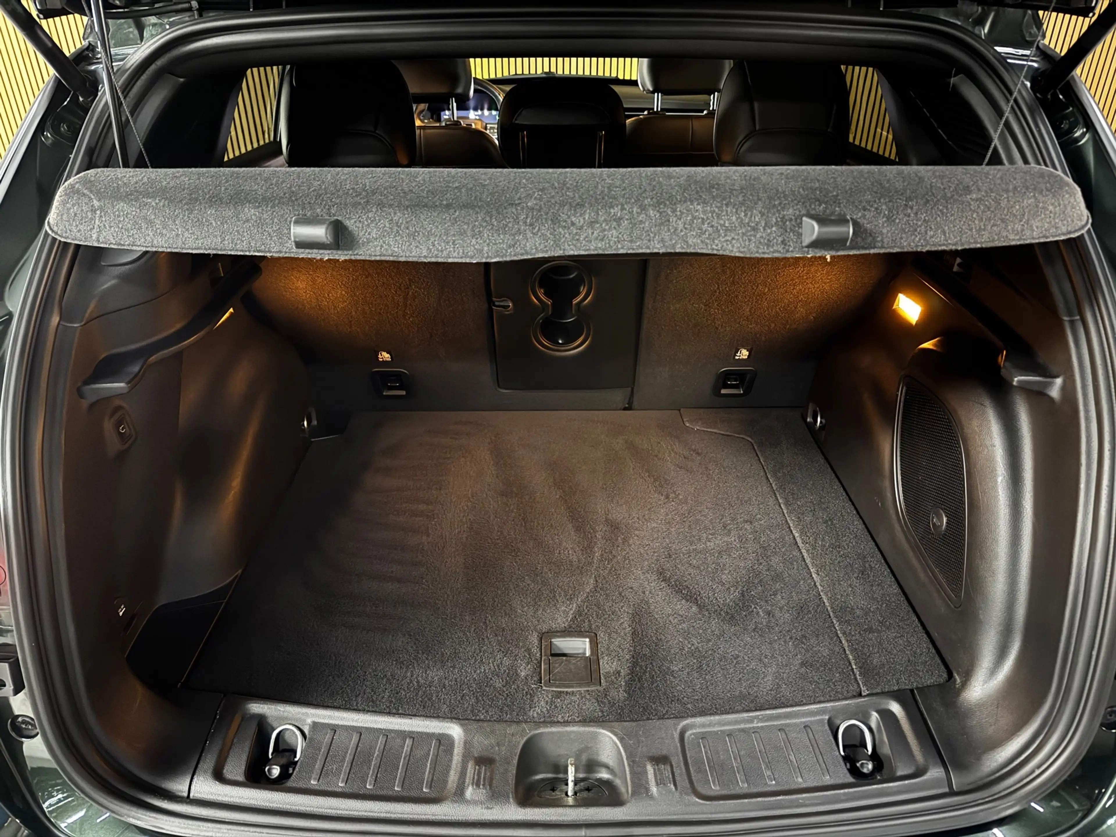 Jeep Compass 4xe 240 Plug-in Hybrid Electric S PANO|ALPINE SOUN — photo 18