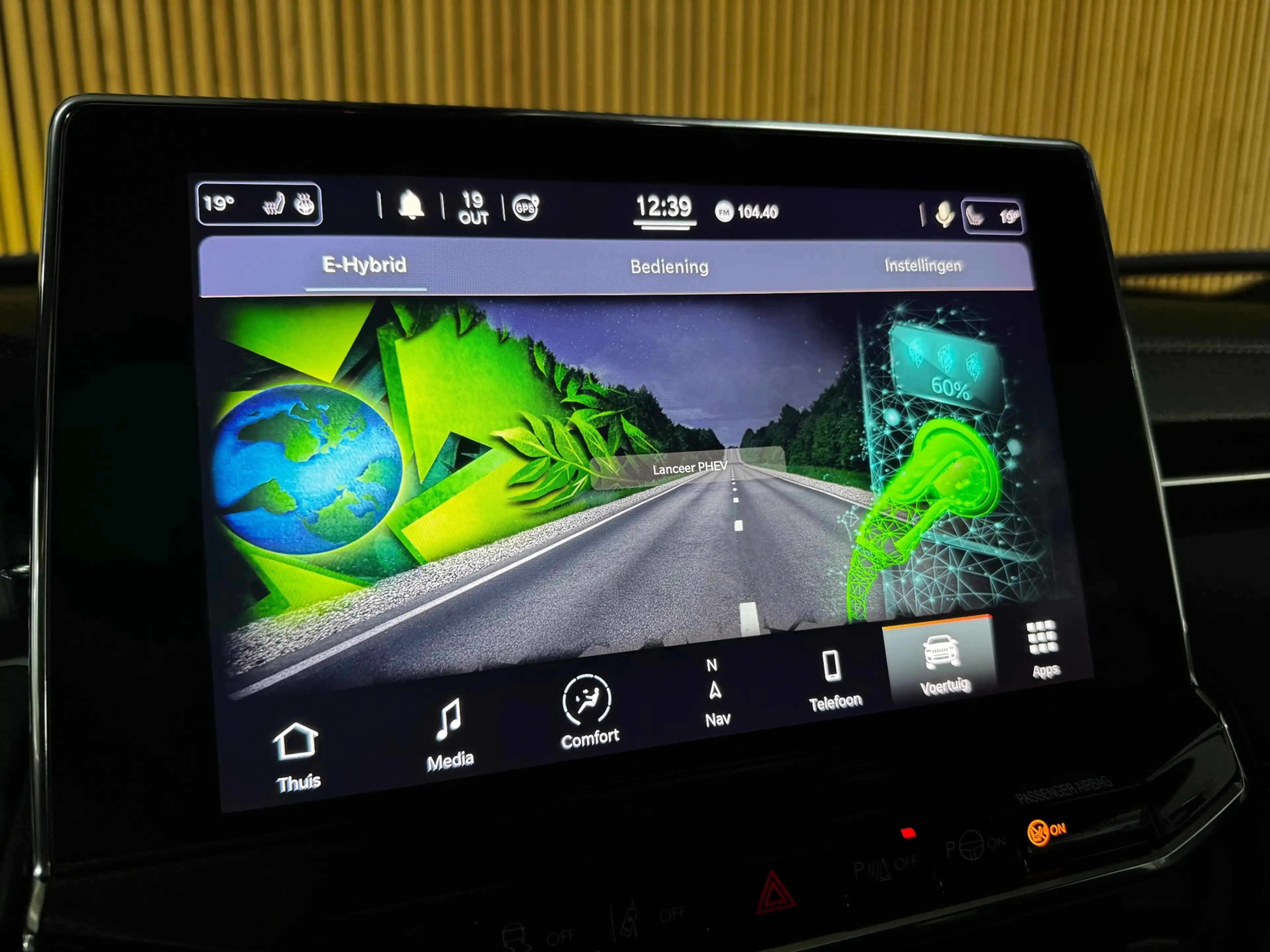 Jeep Compass 4xe 240 Plug-in Hybrid Electric S PANO|ALPINE SOUN — photo 42