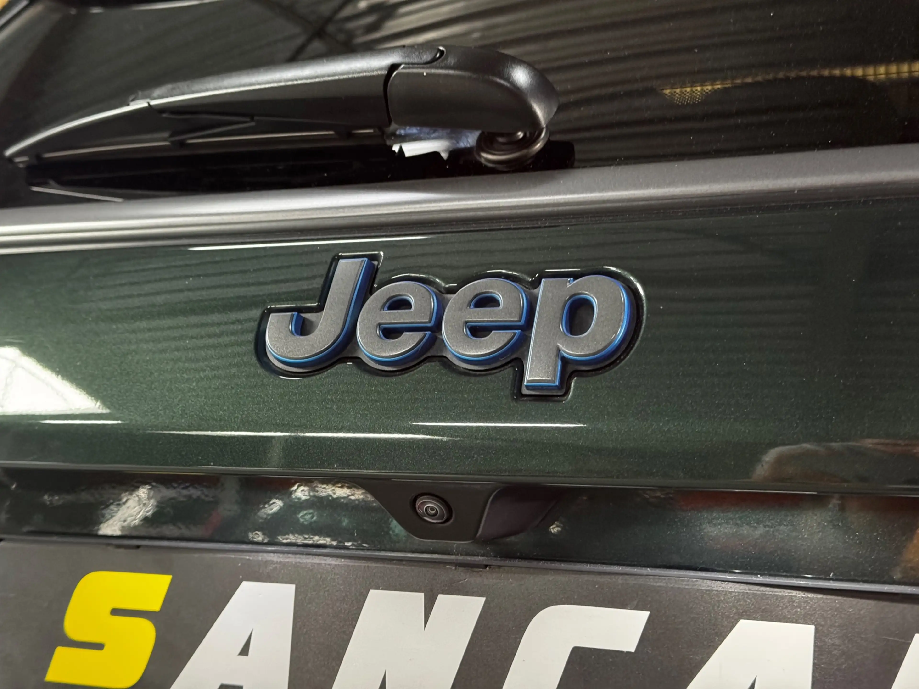 Jeep Compass 4xe 240 Plug-in Hybrid Electric S PANO|ALPINE SOUN — photo 13