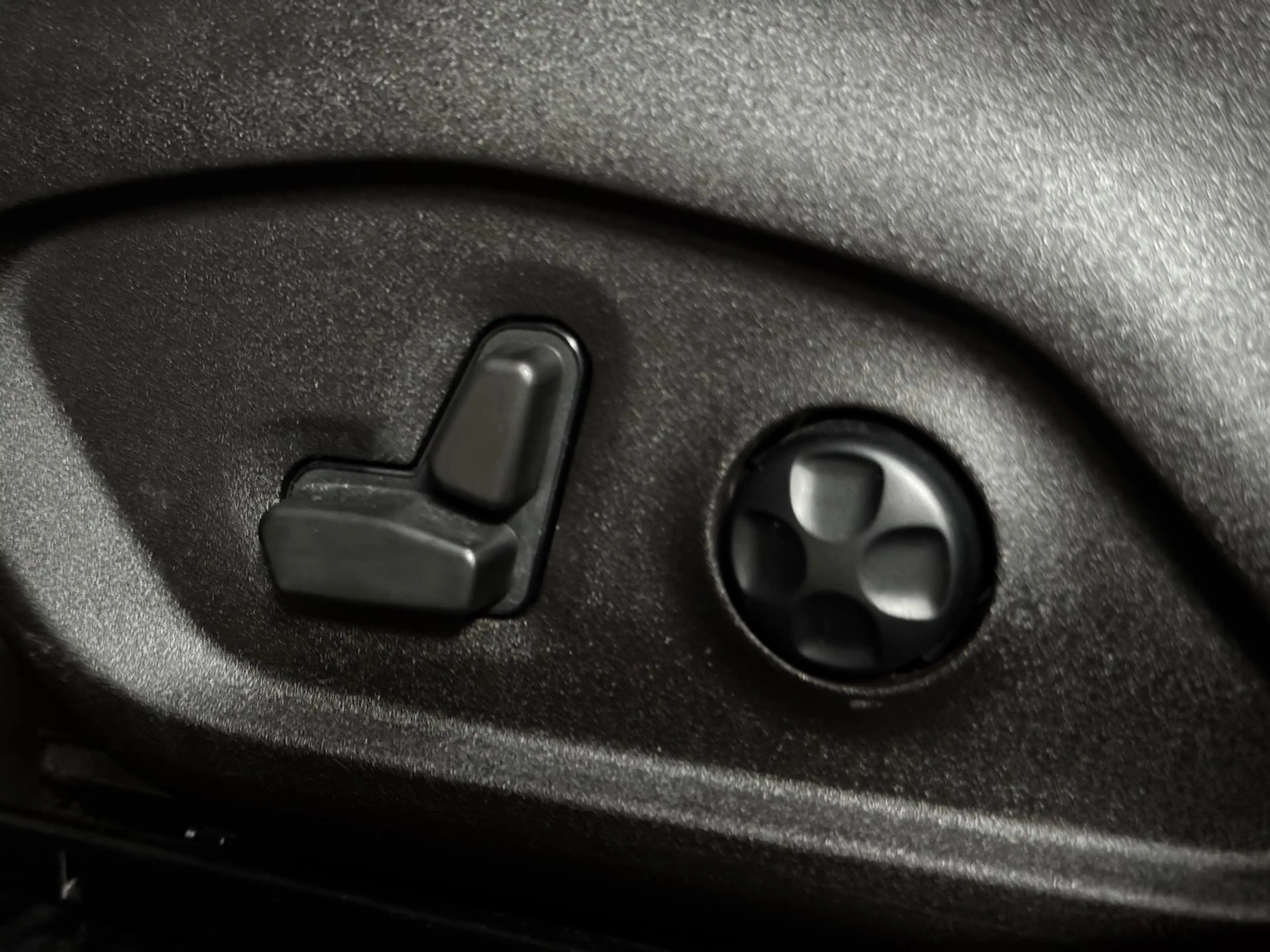 Jeep Compass 4xe 240 Plug-in Hybrid Electric S PANO|ALPINE SOUN — photo 23