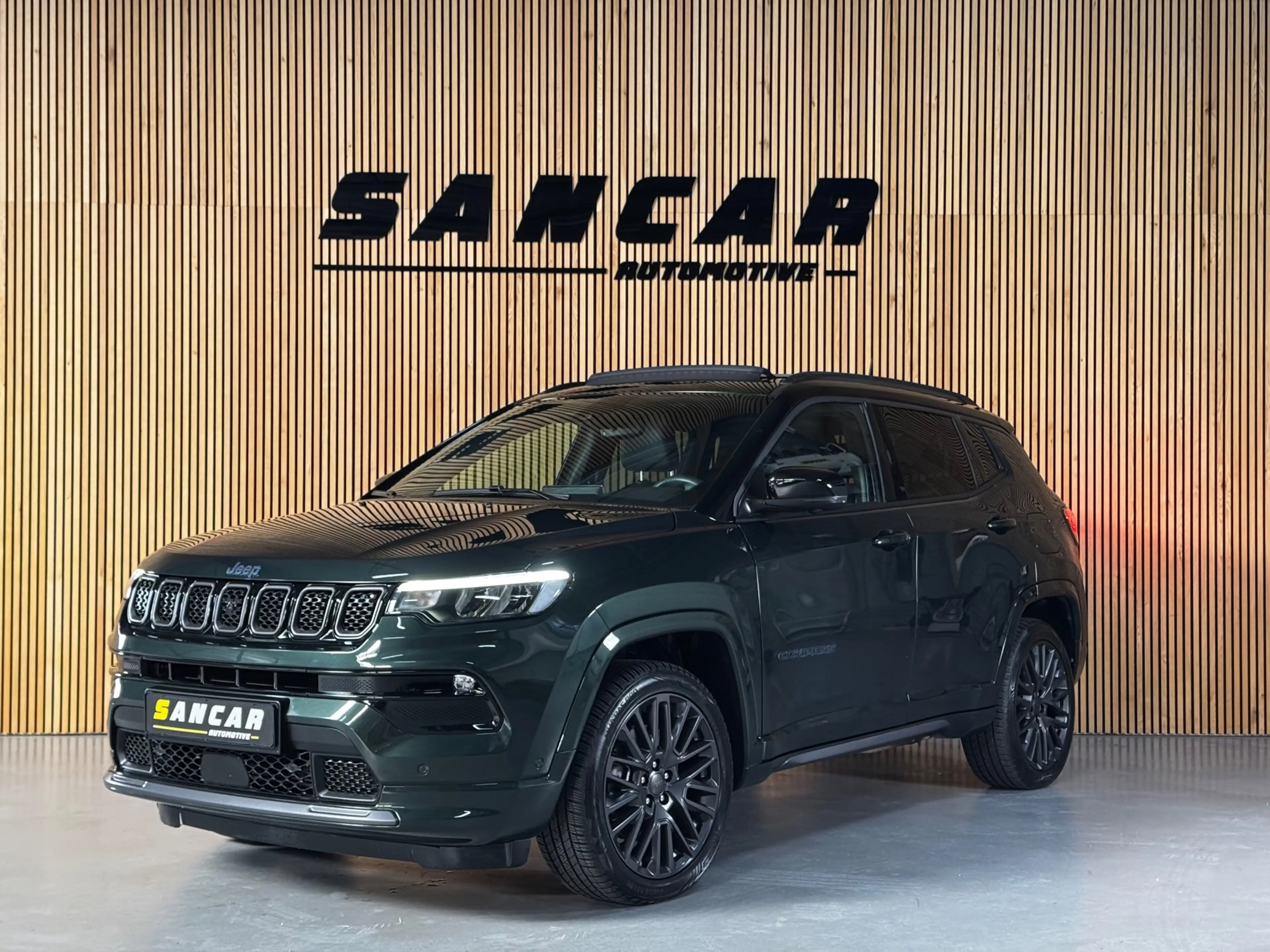 Jeep Compass 4xe 240 Plug-in Hybrid Electric S PANO|ALPINE SOUN — photo 10