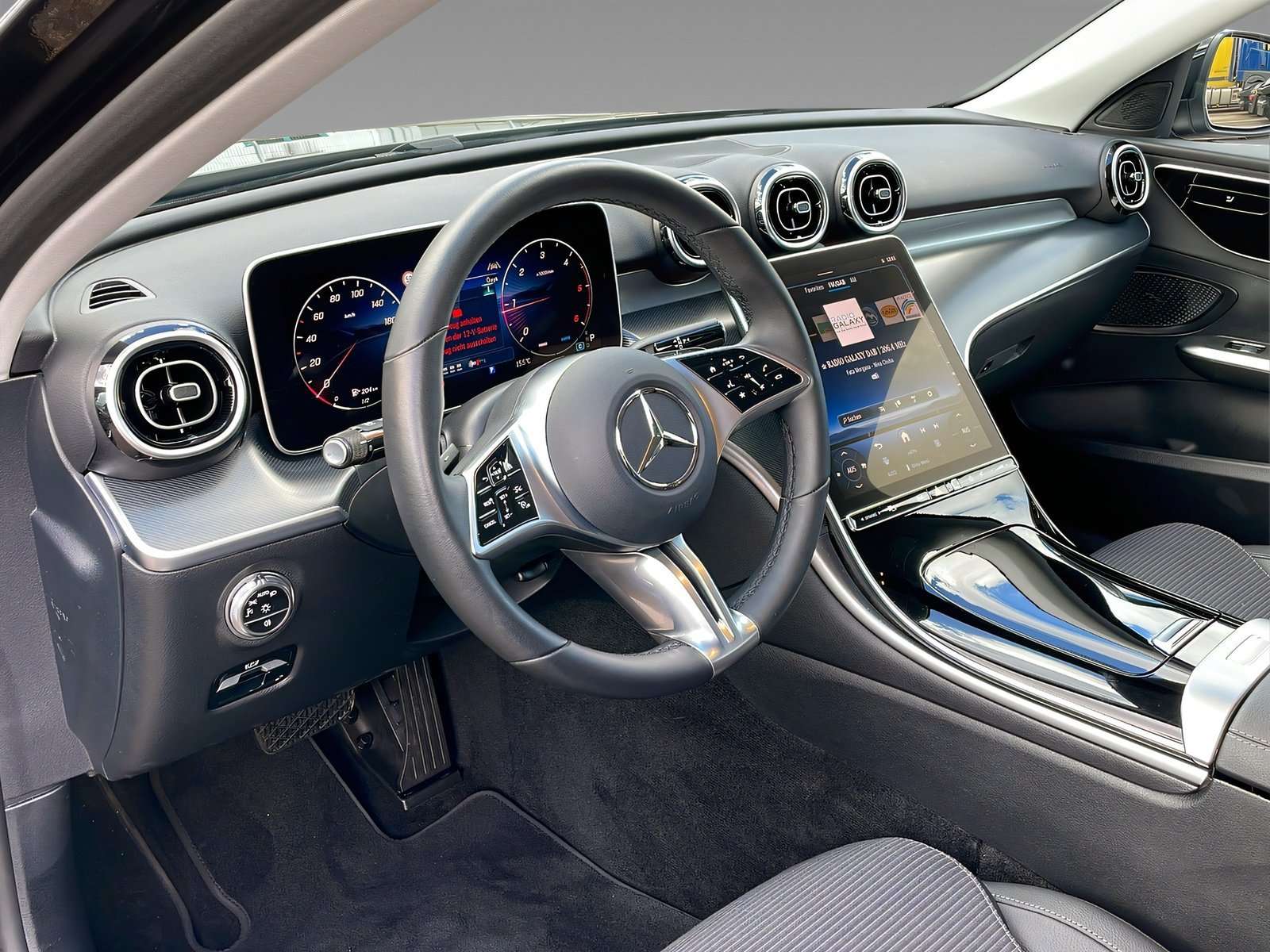 Mercedes-Benz C 220