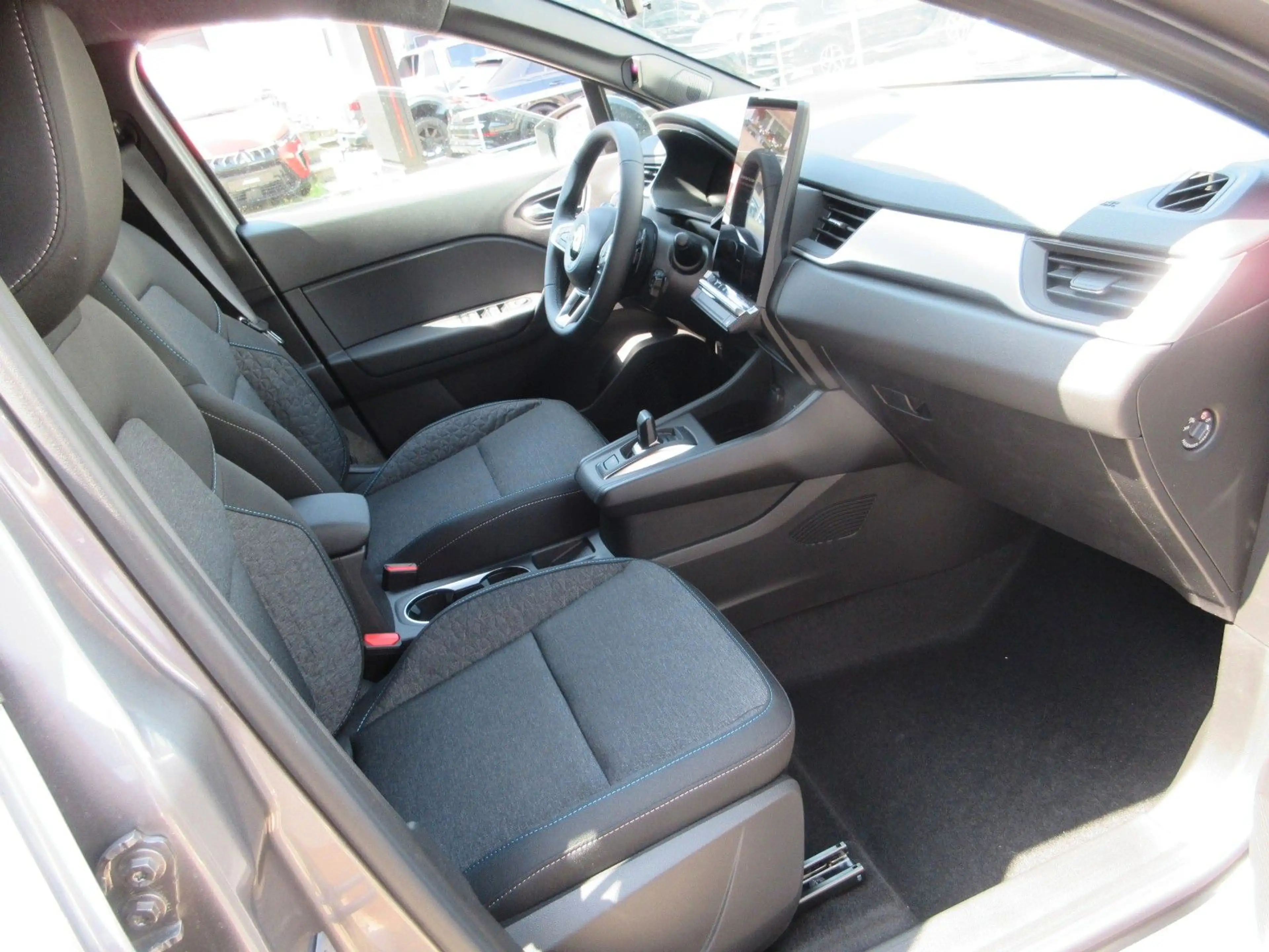 Mitsubishi Grandis 1.3 Turbo Mildhybrid Diamant Plus DCT — photo 14