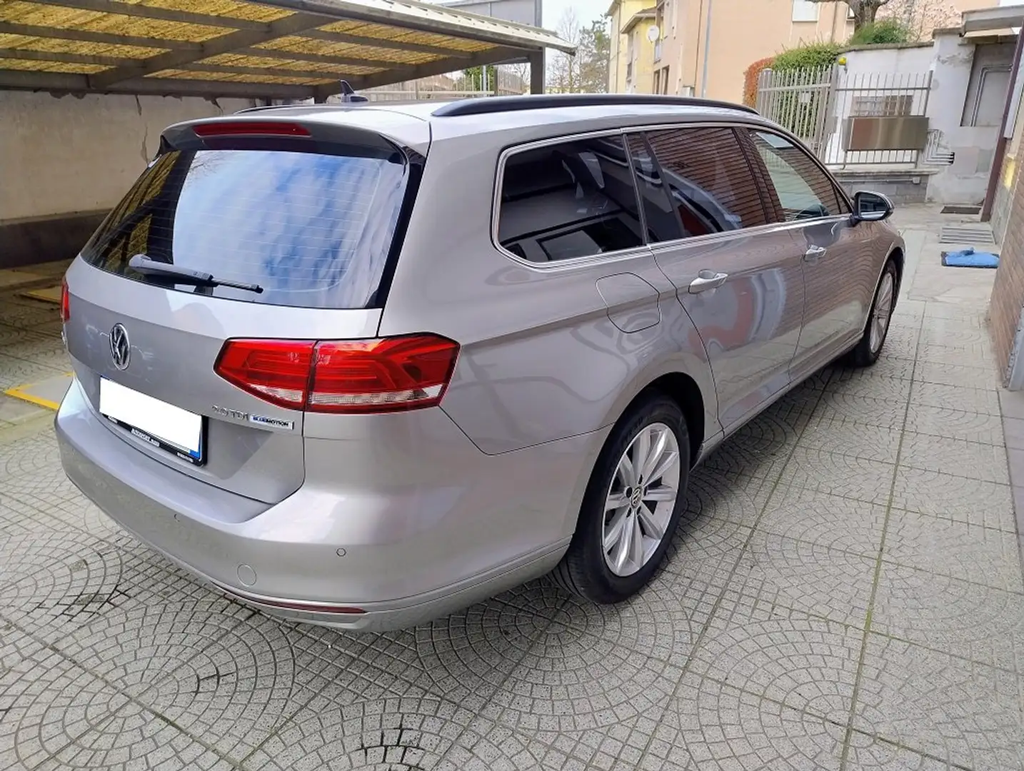 Volkswagen Passat Variant Passat Variant 2.0 tdi Comfortline 150cv Grau - 2