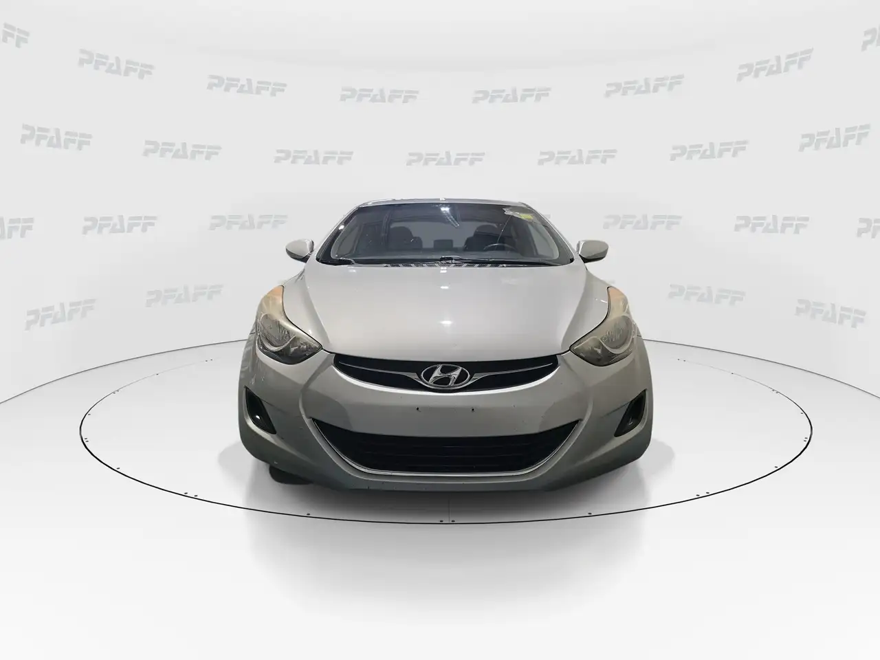 Hyundai ELANTRA снимка Hyundai ELANTRA