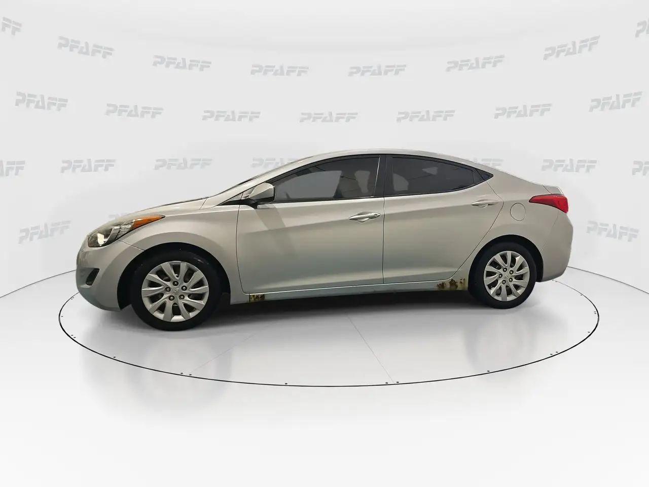Hyundai ELANTRA снимка Hyundai ELANTRA