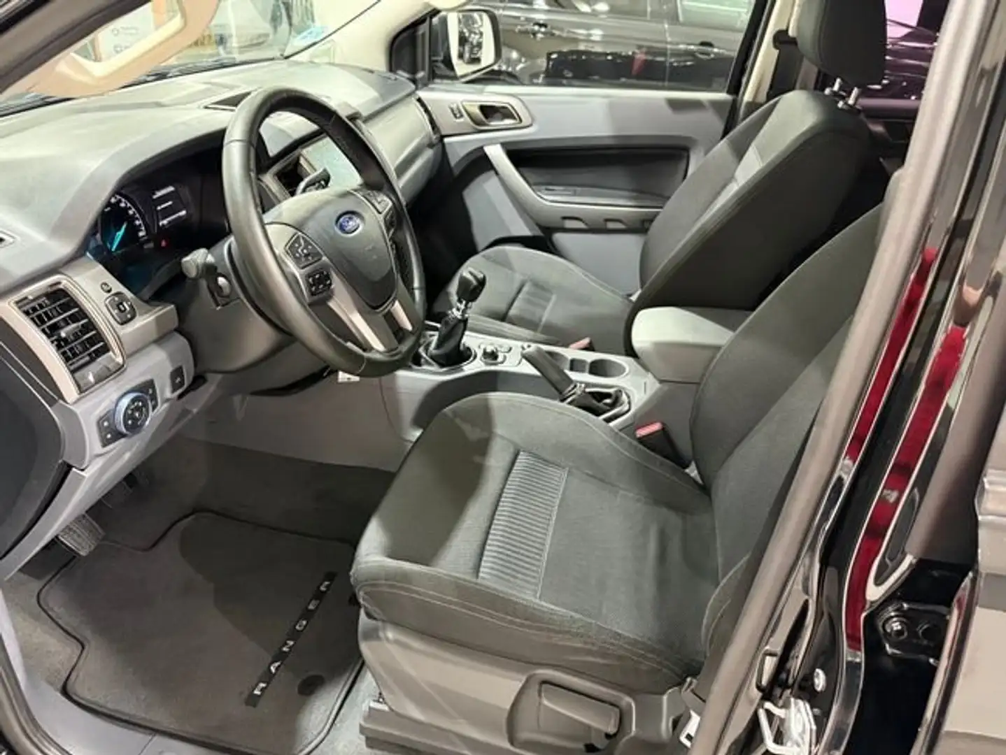 Ford Ranger 2.2 TDCI XLT LIMITED Negro - 2