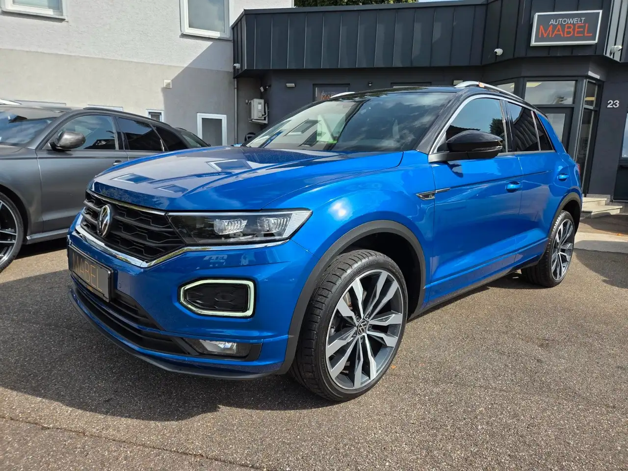Volkswagen T-Roc, фото 1