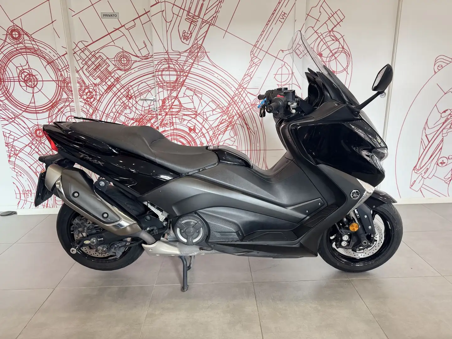 Yamaha TMAX 530 YAMAHA T-MAX - YM 2018 - 1
