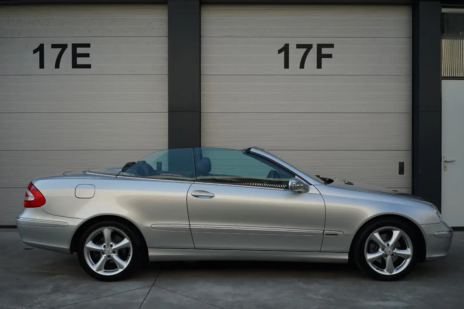 Mercedes-Benz CLK 240 Cabrio Elegance CLK 240 Elegance cabriolet Grijs - 2