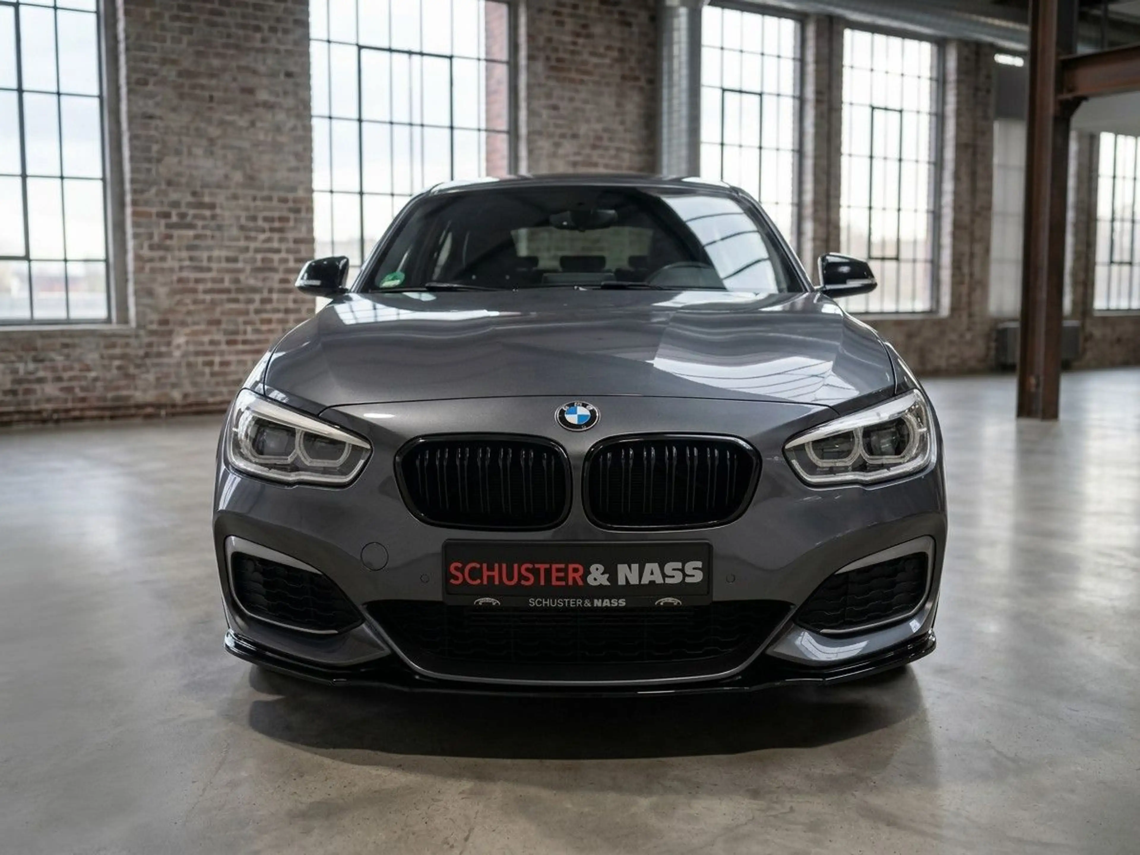 BMW 140 1 Limousine 5-trg. M140 i — photo 2