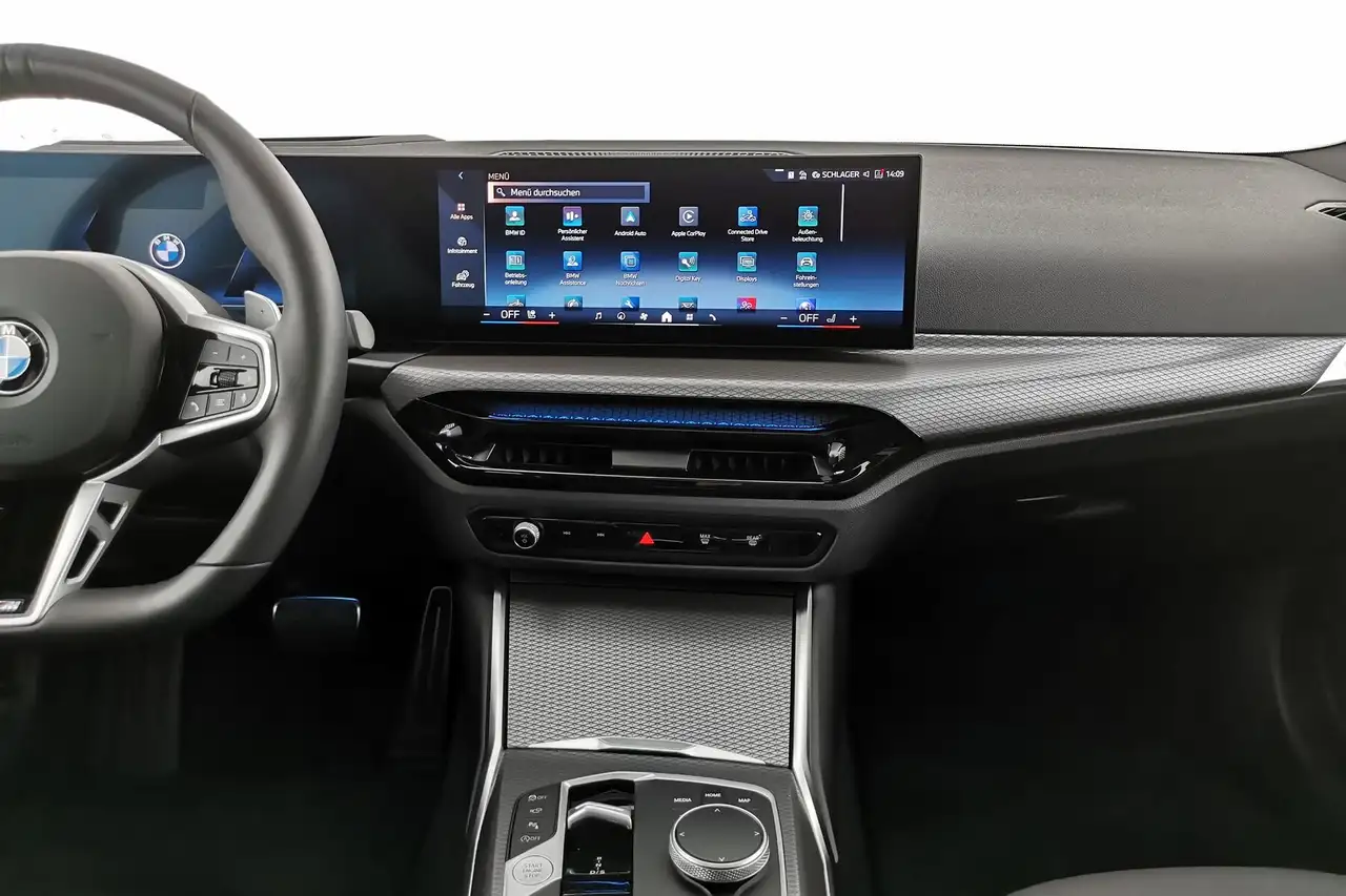 BMW 320 i M Sport LED|Pano|ParkAs+Kam|HUD|ACC|AHK ACC 11