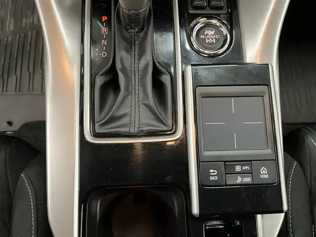 Mitsubishi Eclipse Cross 2,2 DI-D AT 4WD Intense+BlackLine 20