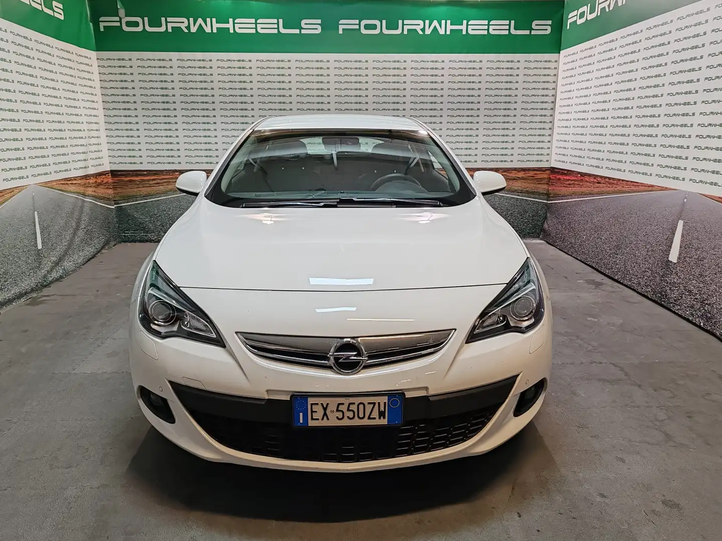 Opel Astra GTC Bianco - 1