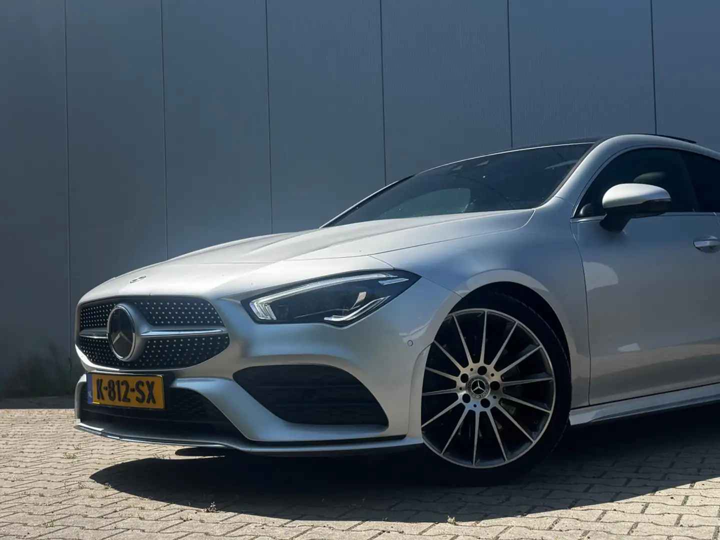 Mercedes-Benz CLA 250 CLA 4MATIC PREMIUM PLUS AMG HUD PANORAMADAK BTW OR Grijs - 2