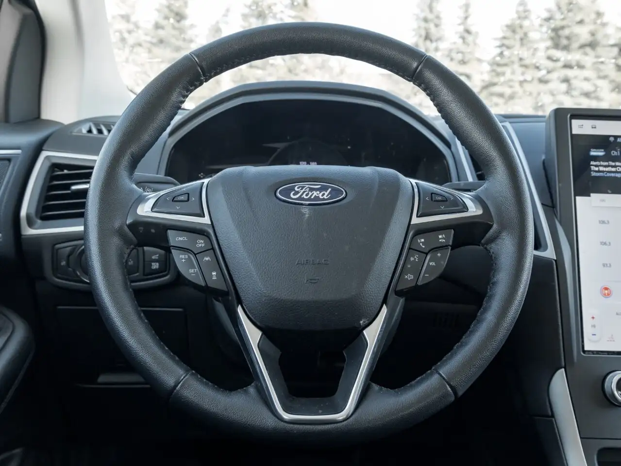 Ford Edge снимка Ford Edge