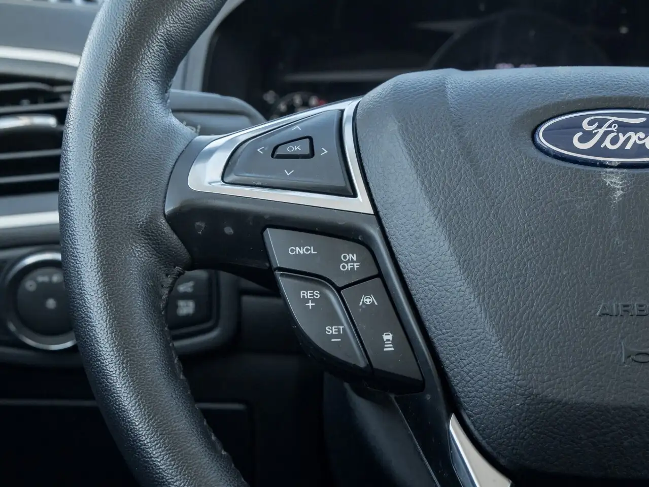 Ford Edge снимка Ford Edge