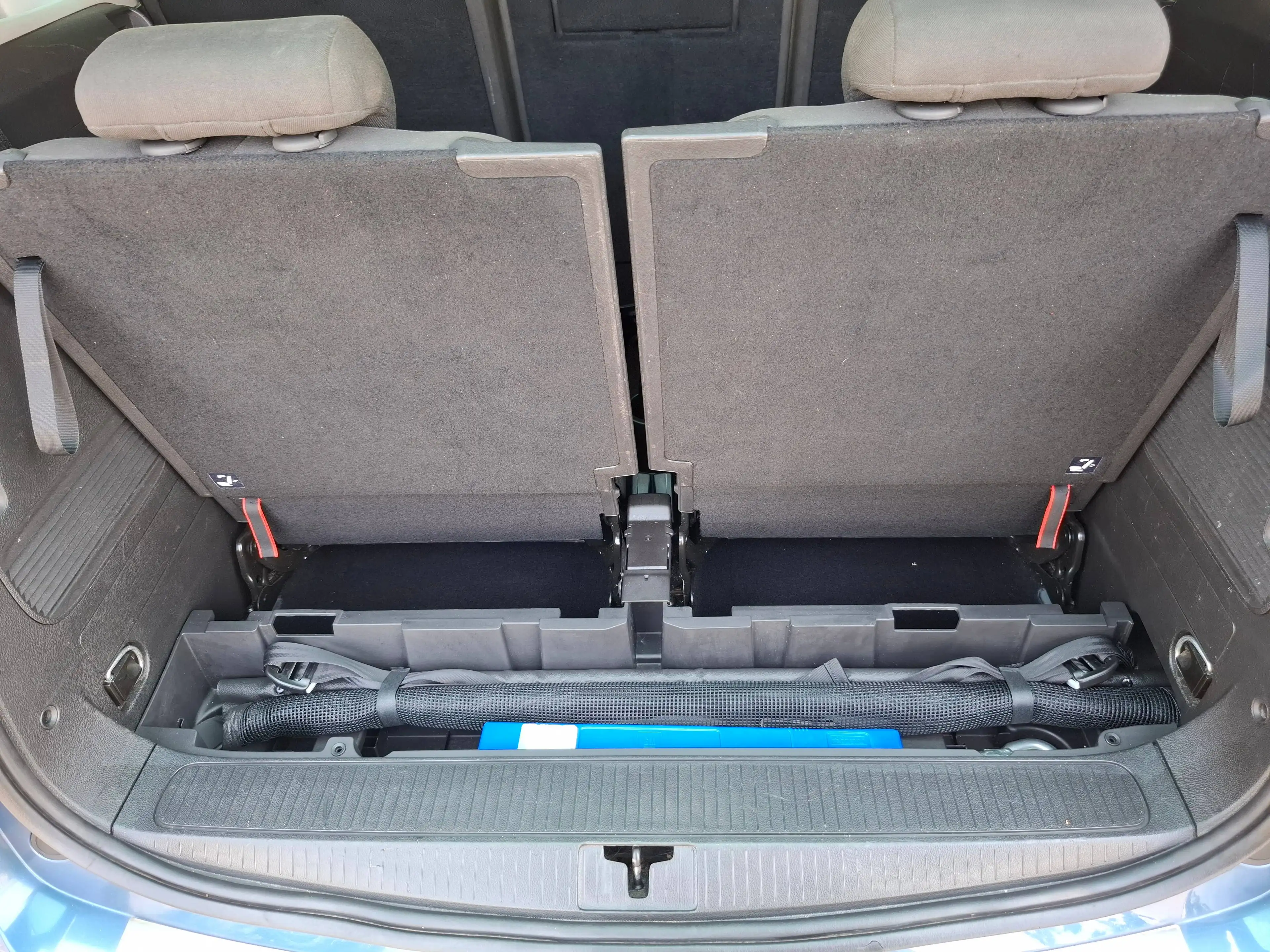 Opel Zafira Tourer Business Innovation — photo 15