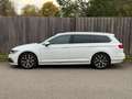 Volkswagen Passat Variant 1.6 TDI DSG R-Line PANO|CARPLAY|NAP! Wit - thumbnail 3