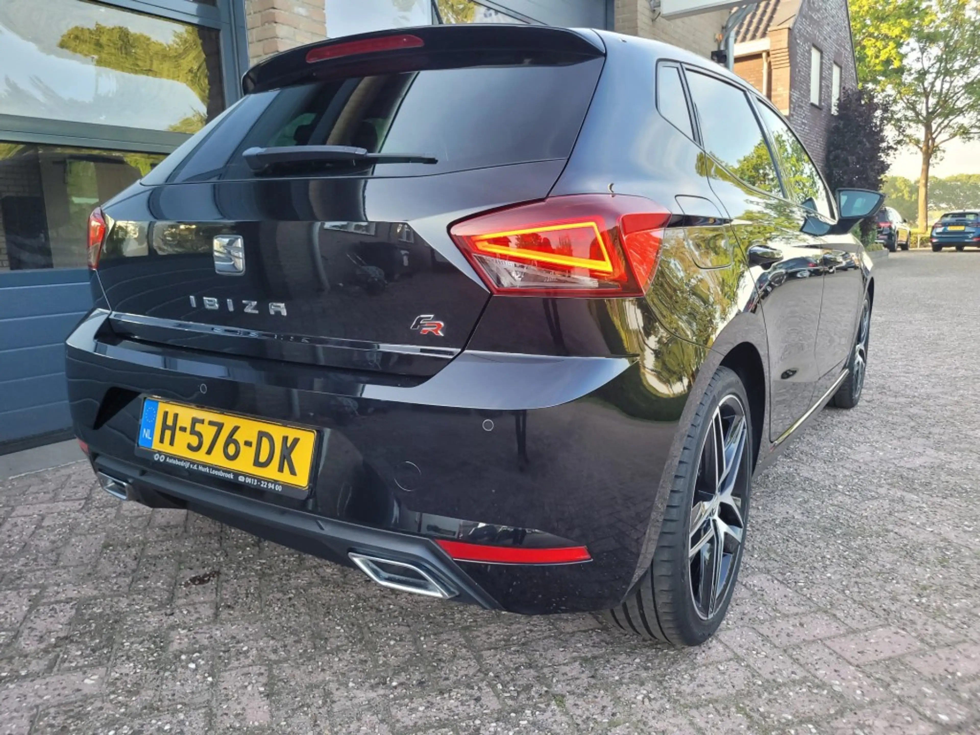 SEAT Ibiza 1.0TSI FR Buiness Intense carplay, led verl, 18 in — photo 8