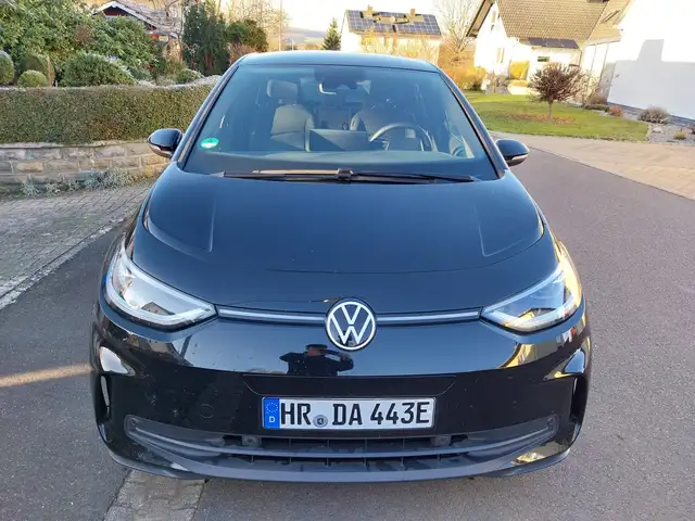 Volkswagen ID.3 Pro 150 kW NAV APPLINK LED PDC LHZ WINTER SOMMER