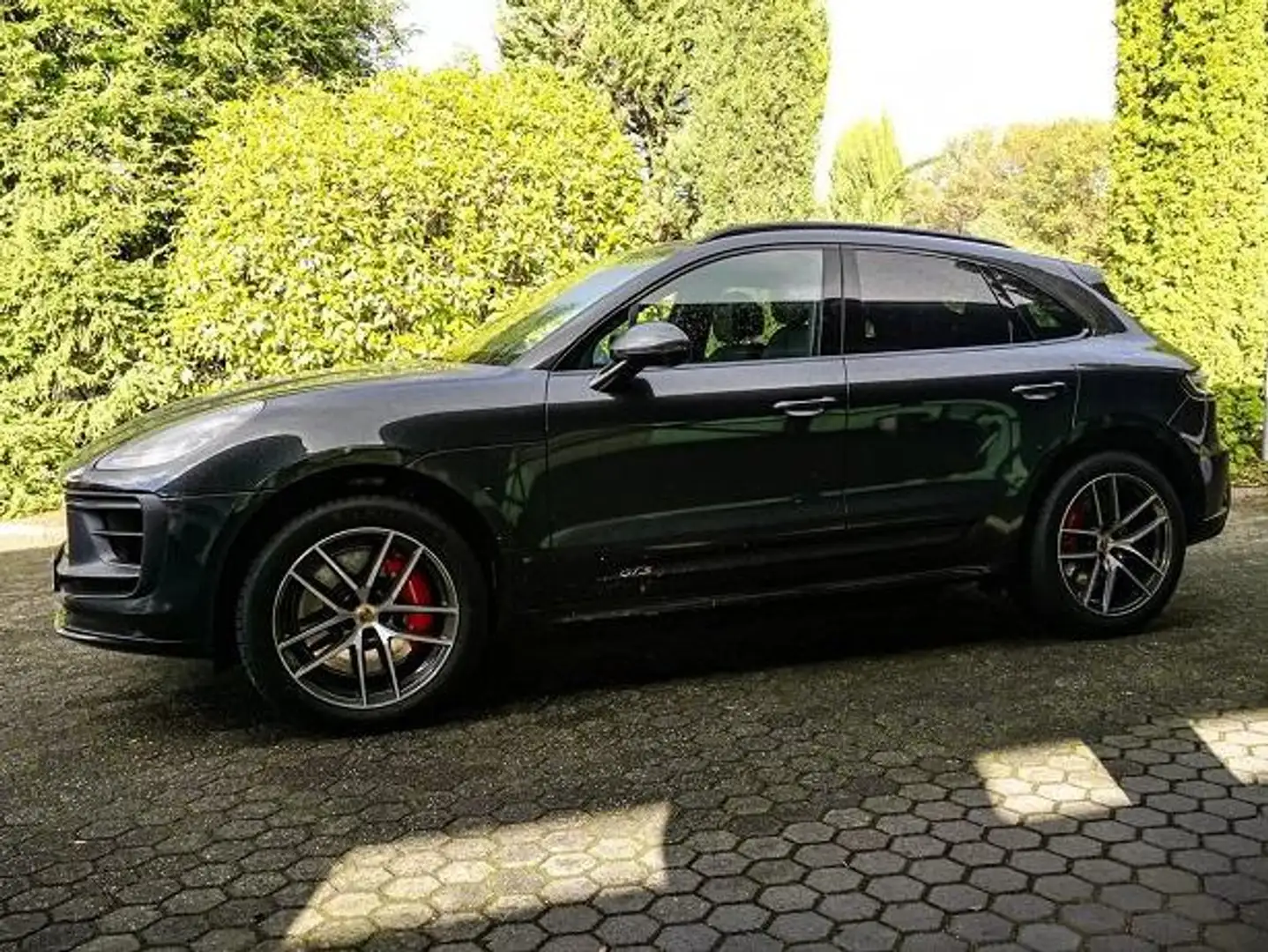 Porsche Macan GTS Vulkangrau Metallic Grau - 2