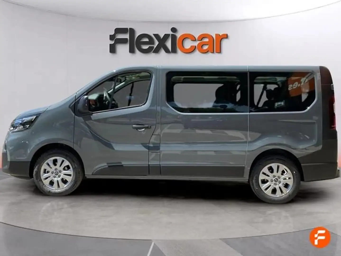 Nissan Primastar Combi 6 2.0dCi S&S L2H1 1T Acenta N1 110kW Gris - 2