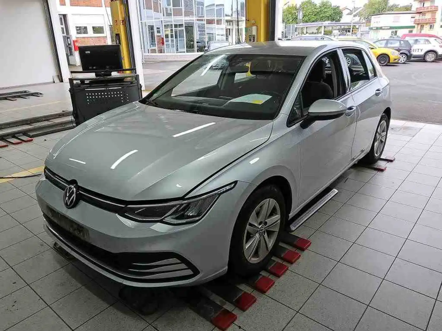 Volkswagen Golf 2.0 TDI DSG Navi LED Sitzh Carplay ACC AUT Argento - 2