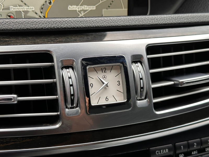 Mercedes-Benz E 300 E300 CDI Limousine AMG-Line/360-KAMERA/H&K/ACC — photo 17