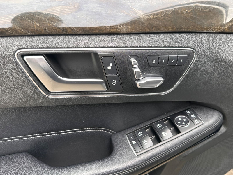 Mercedes-Benz E 300 E300 CDI Limousine AMG-Line/360-KAMERA/H&K/ACC — photo 9