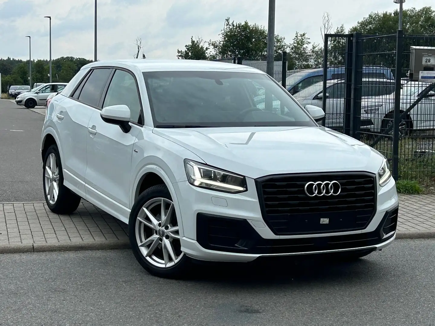 Audi Q2 35 TDI S tronic 2x S-Line Black Leder LED Nav Weiß - 1