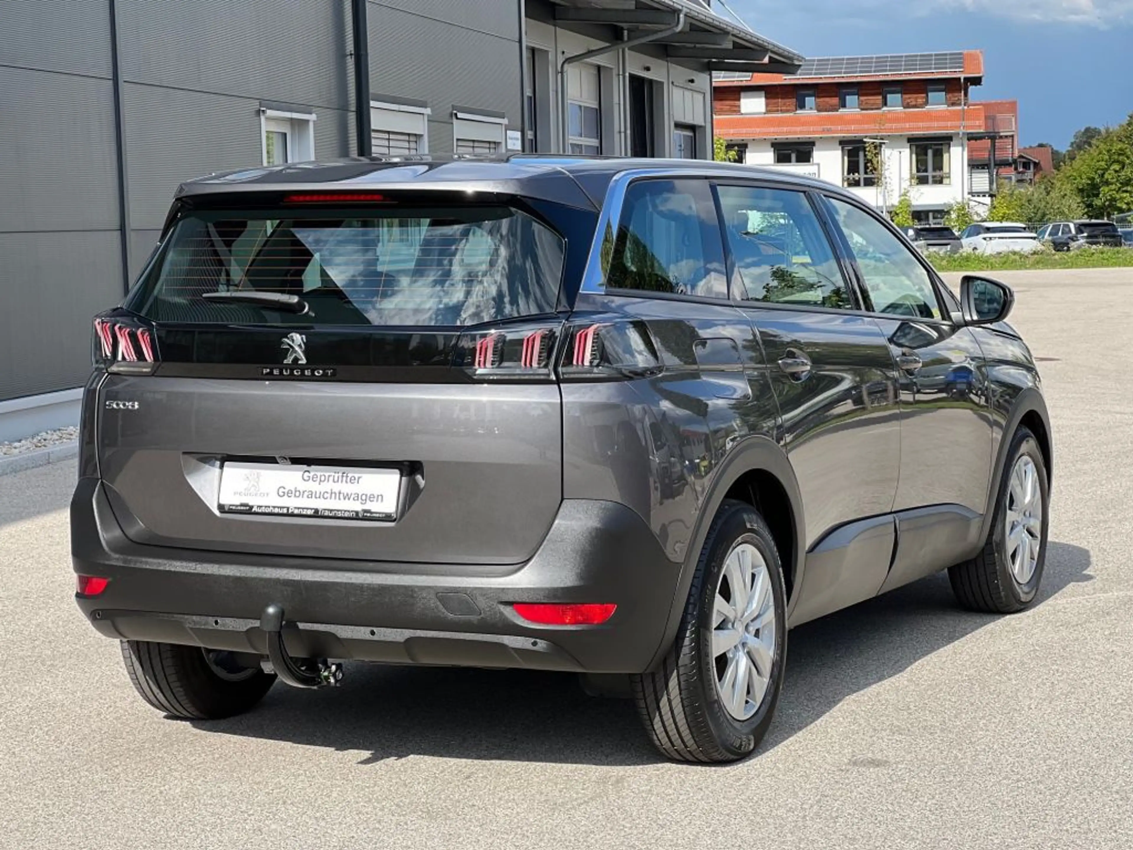 Peugeot 5008 BlueHDi 130 Active Pack — photo 6