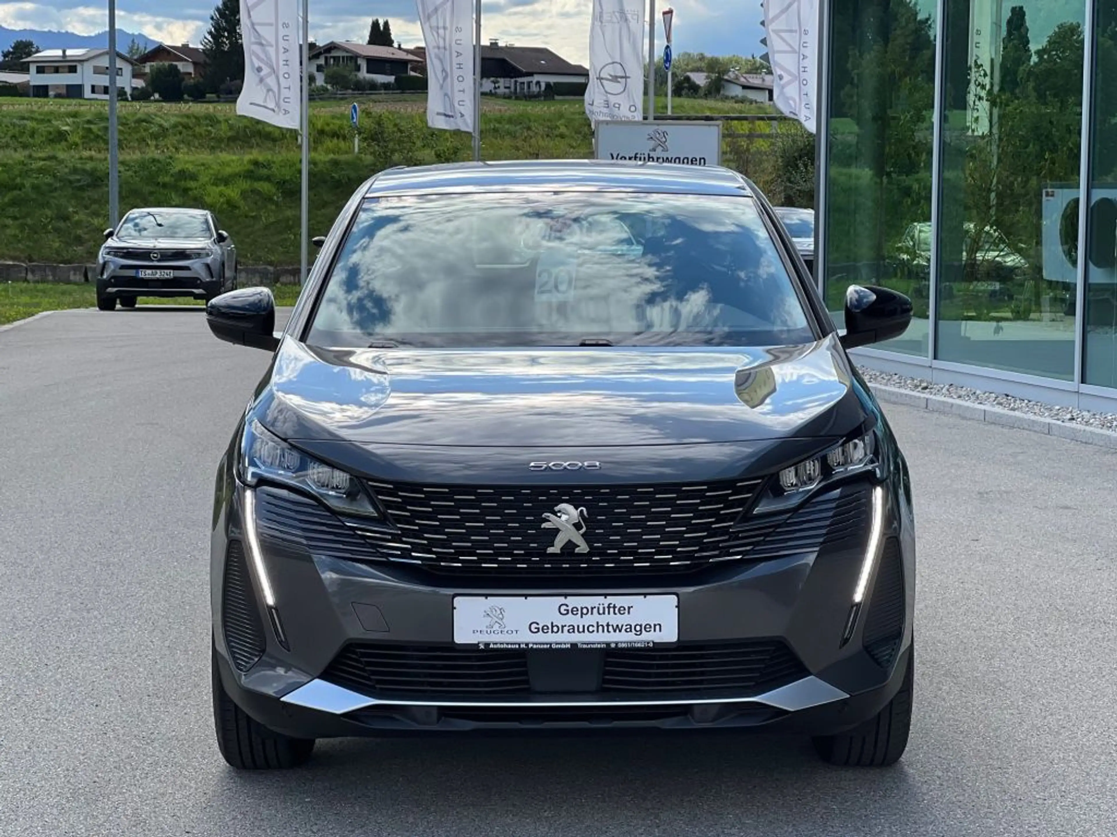 Peugeot 5008 BlueHDi 130 Active Pack — photo 2