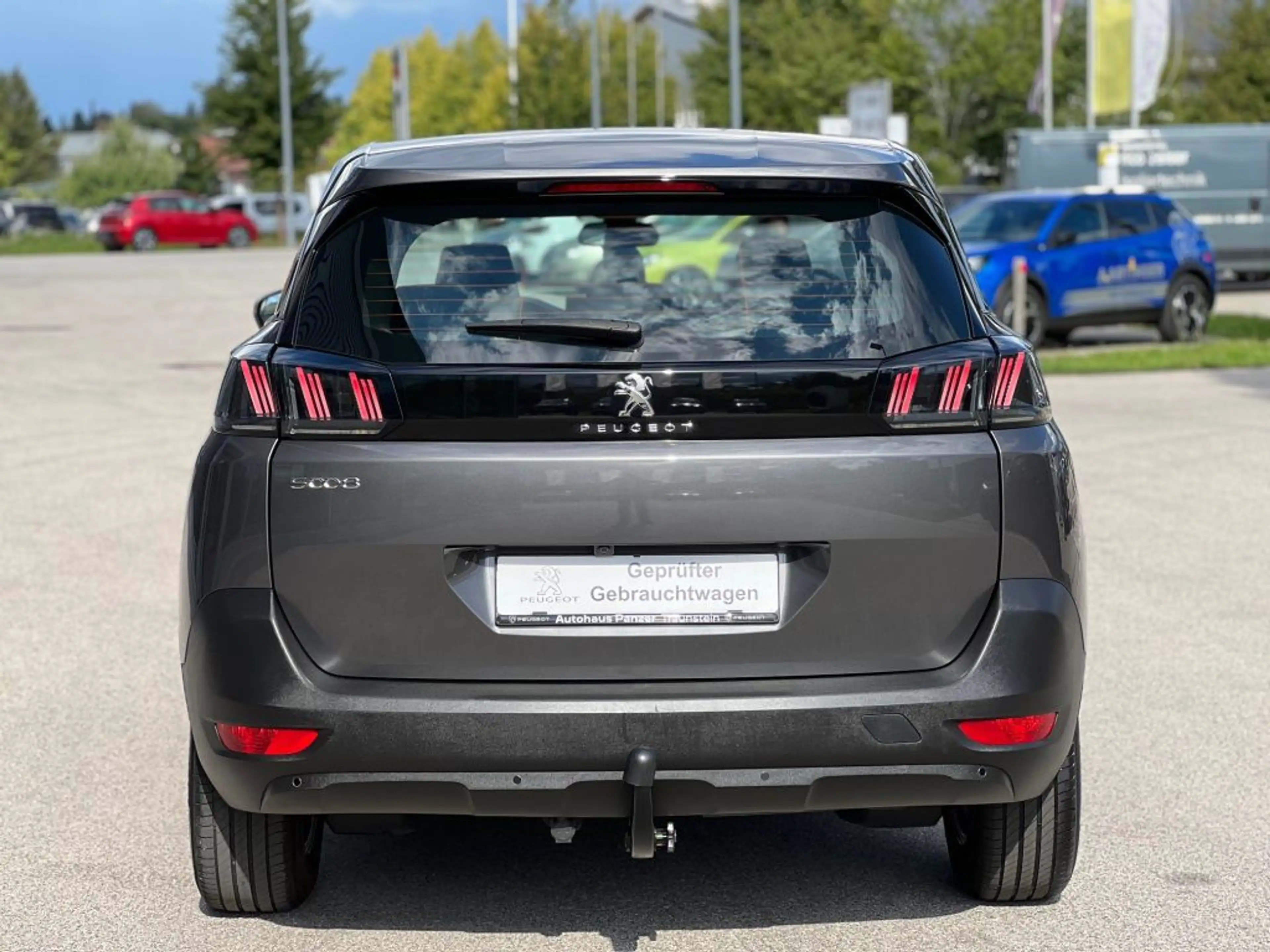 Peugeot 5008 BlueHDi 130 Active Pack — photo 5