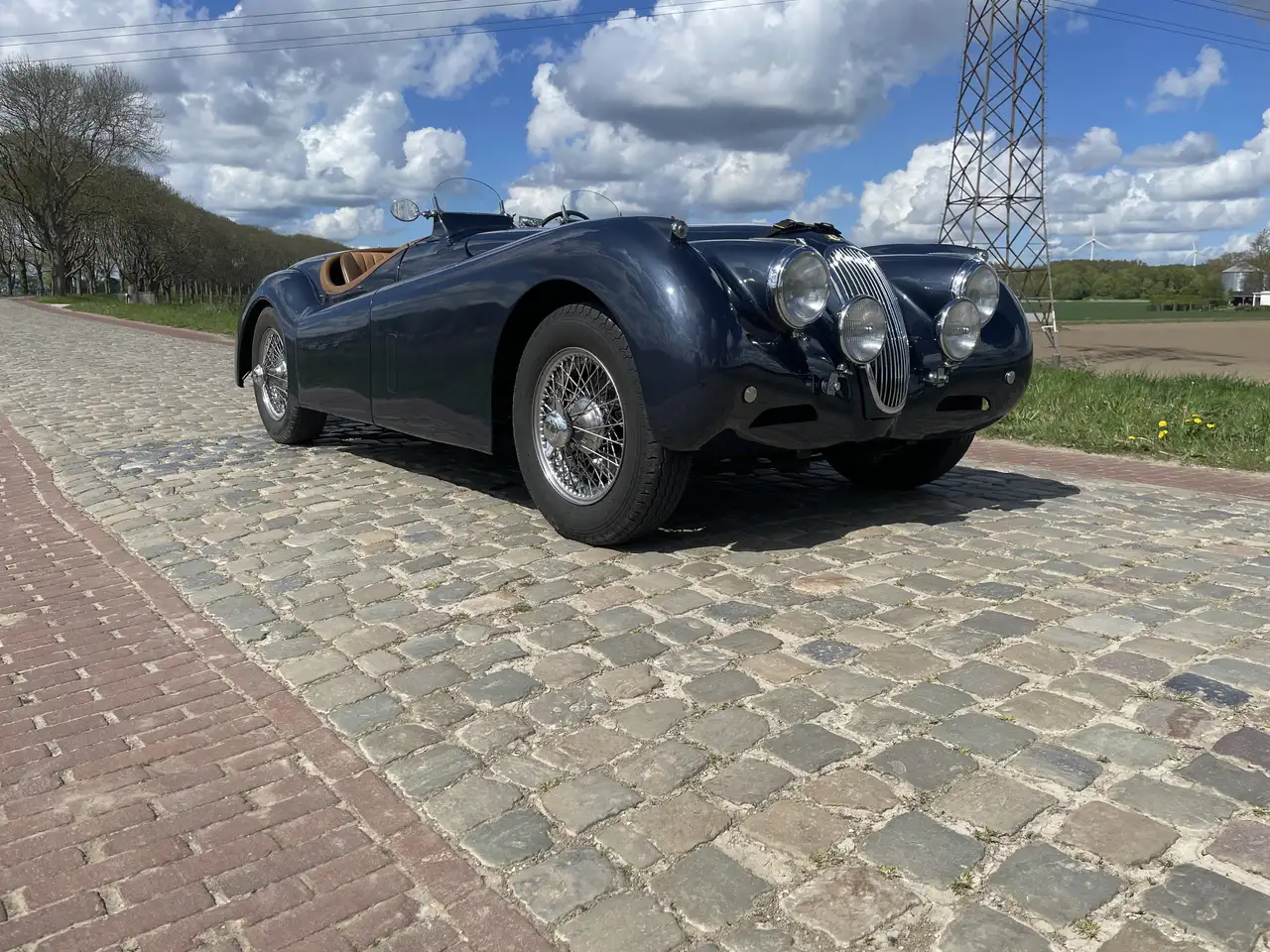 Jaguar XK 120, foto 2