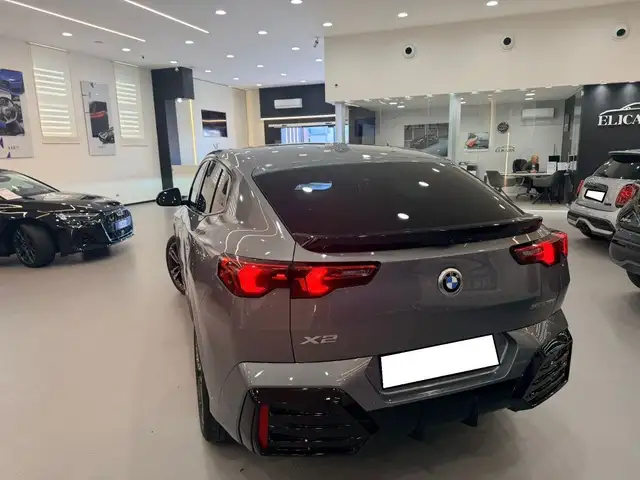 BMW X2 view 3