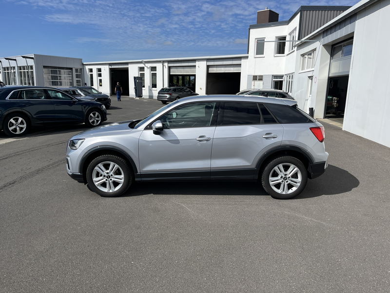Audi Q2 35 1.5 TFSI S tronic advanced 156€ m.20% Anz. Na — photo 3