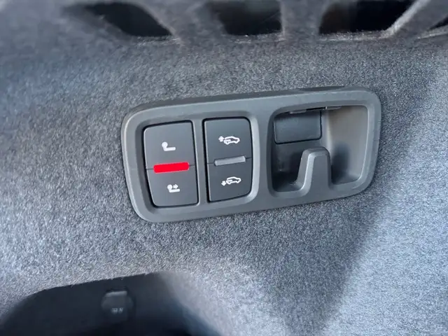 Audi Q8 60 TFSI S-Line  quattro 360 kW Ansicht 29