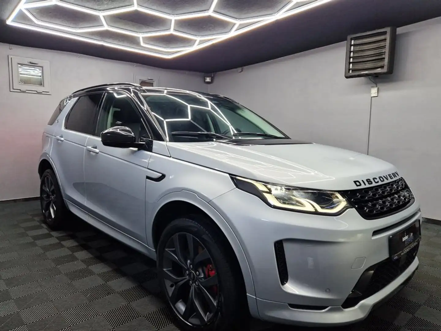 Land Rover Discovery Sport R-DYNAMIC HSE|7 SITZE|PANO|LEDER|LED Silber - 2