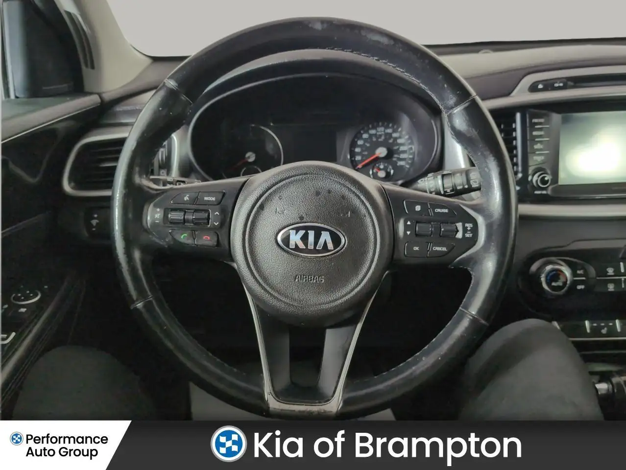 Kia Sorento снимка Kia Sorento