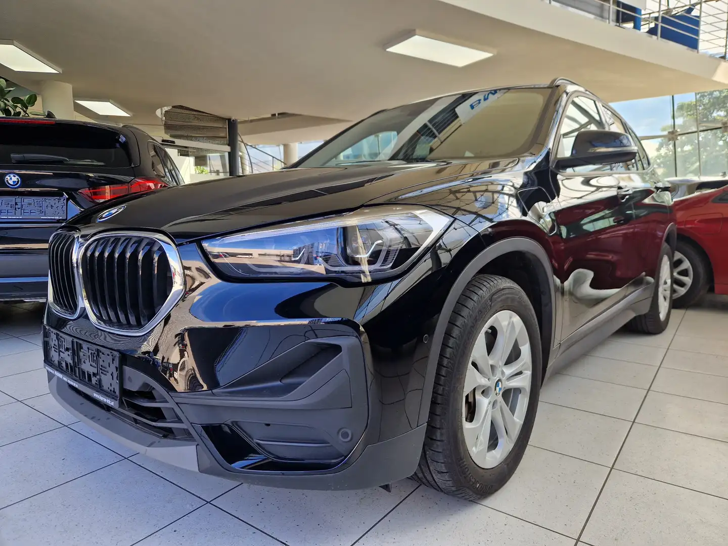 BMW X1 25e Hybrid Allrad Aut. Anhängerkupplung/HiFi Schwarz - 1