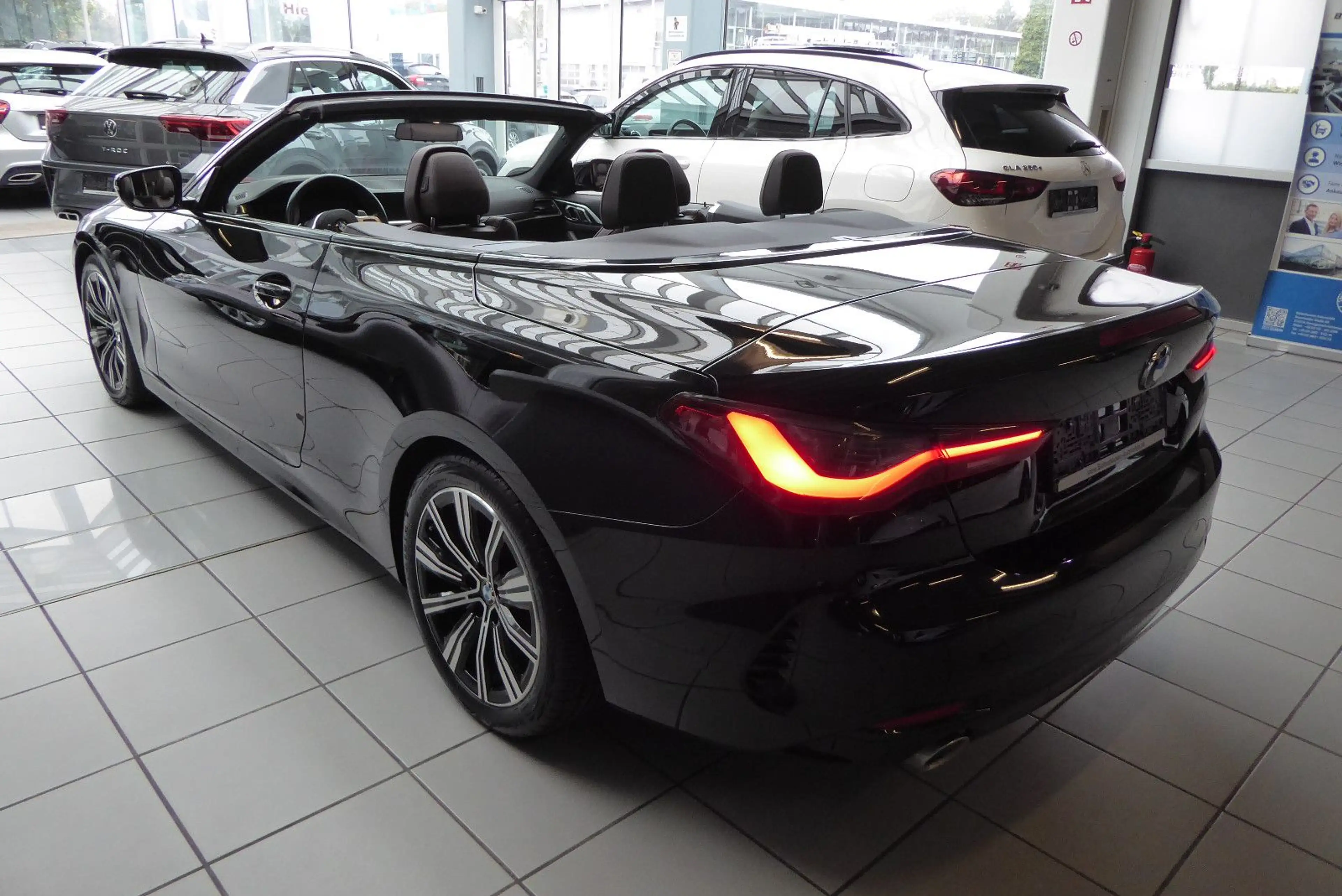 BMW 420 i Cabrio Standheizung Open-Air-Paket — photo 6
